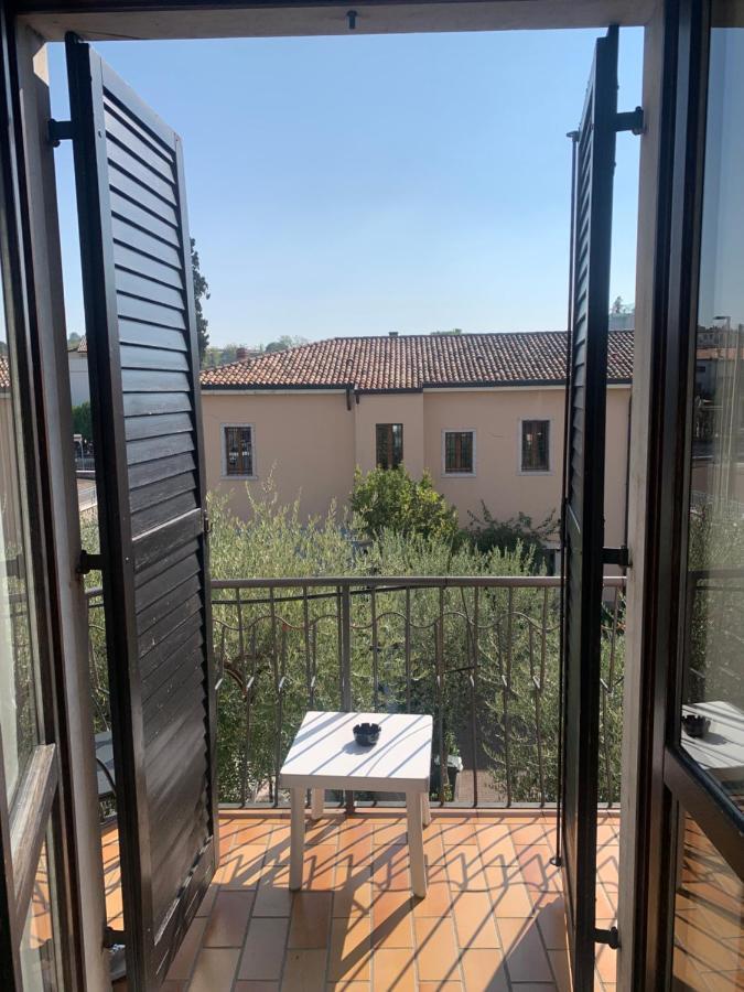 Hotel Santa Maria Bardolino Bagian luar foto